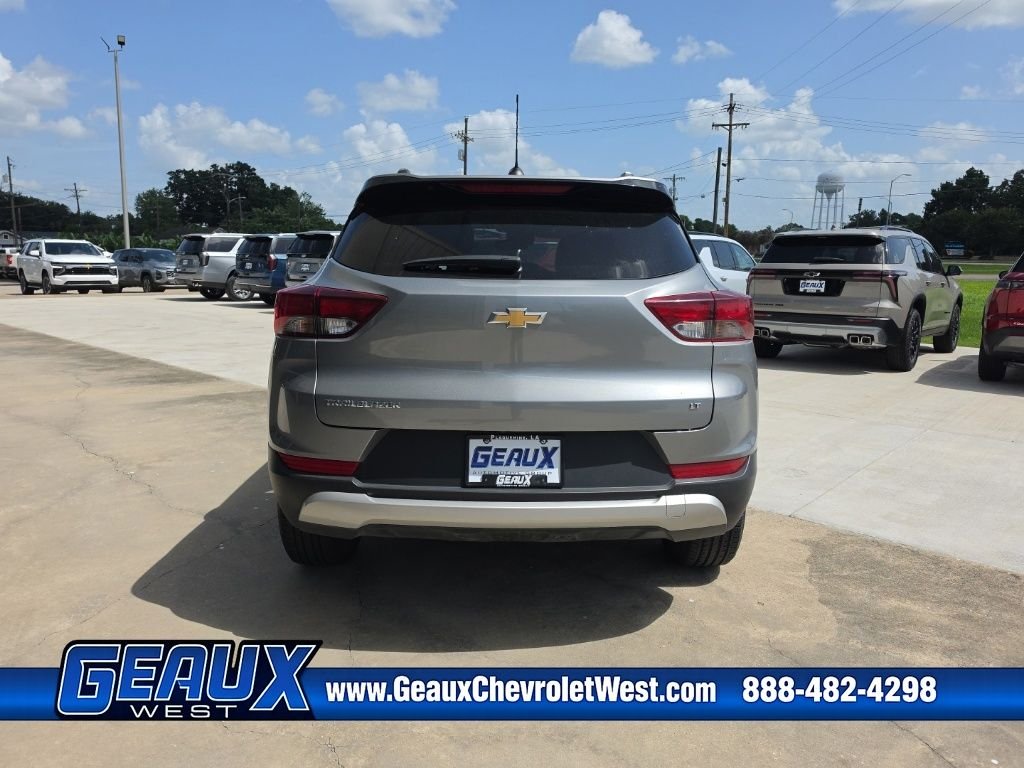 Used 2025 Gray Chevrolet LT image 8