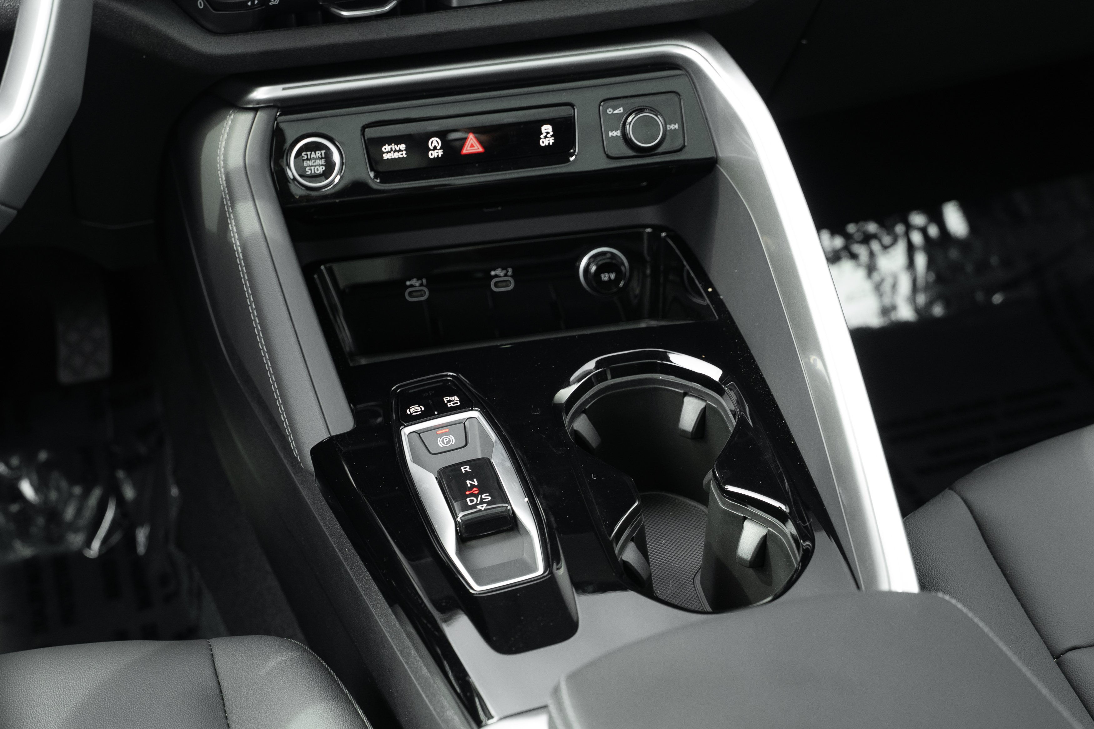 New 2026 District Audi Premium Plus image 12