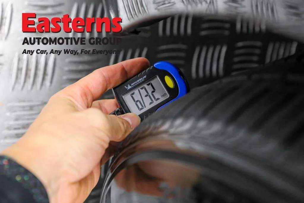 Used 2024 Black Nissan 2.5 SV image 25