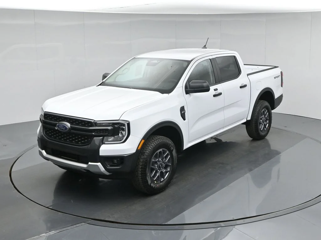 New 2026 Oxford White Ford XLT image 34