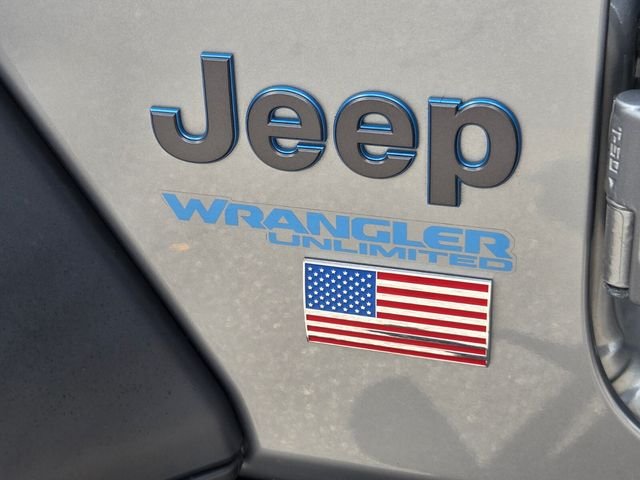Used 2021 Silver Jeep Unlimited Rubicon 4xe image 35