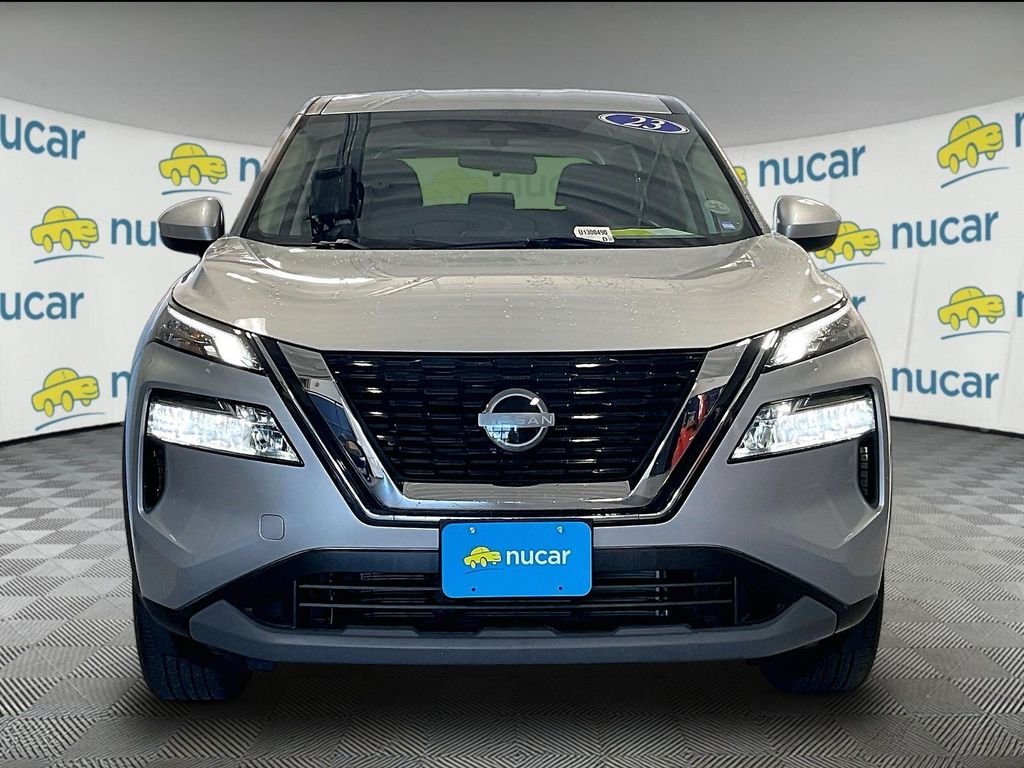 Certified Used 2023 Silver Nissan SV image 2