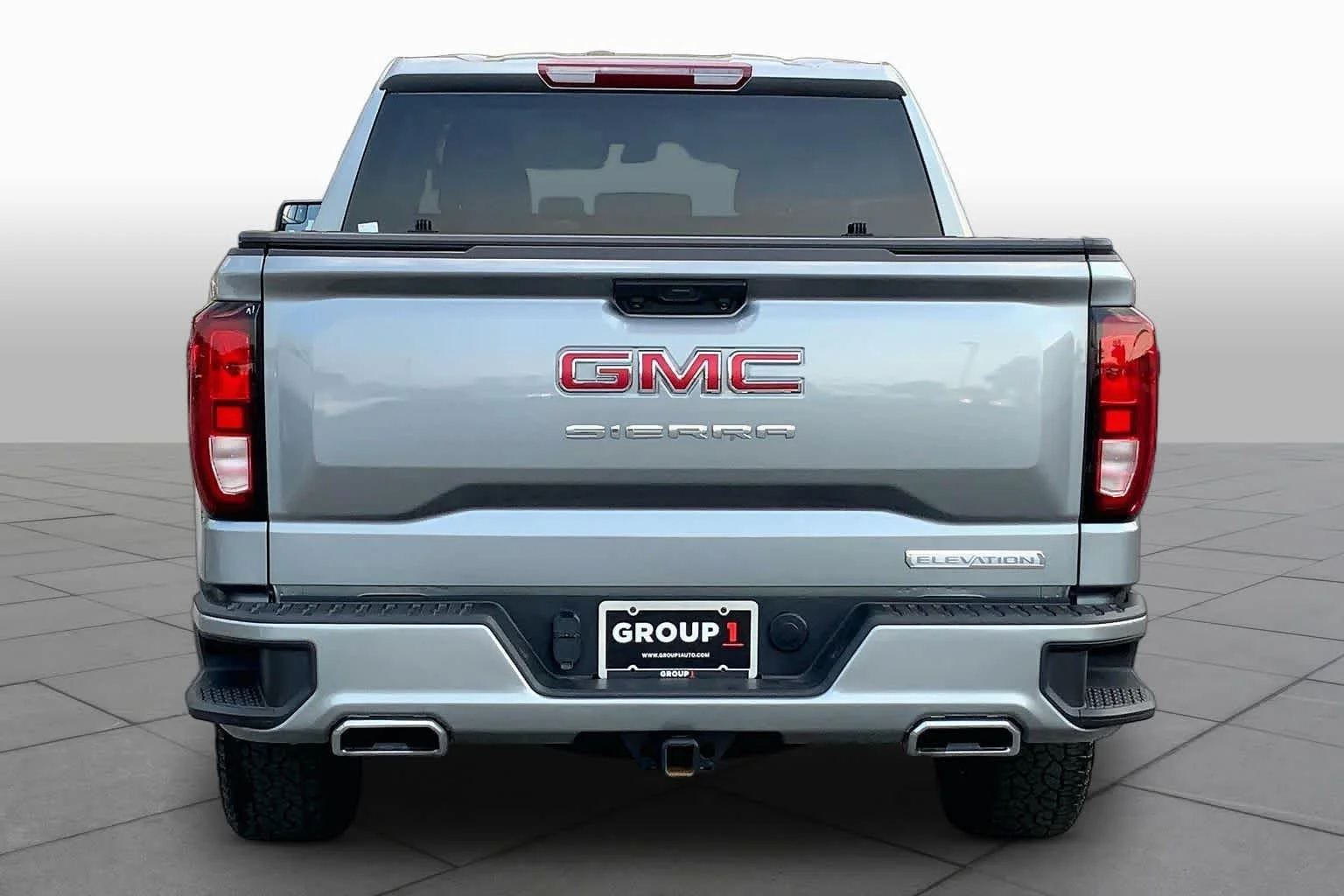 Used 2025 Sterling Metallic GMC Elevation image 5