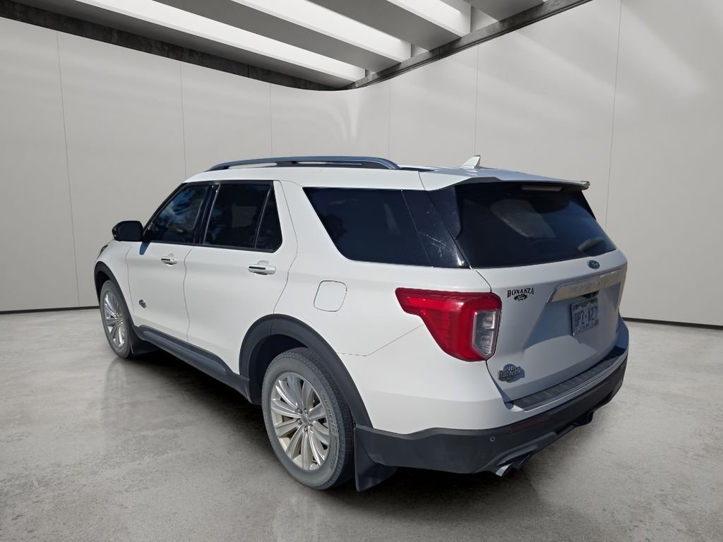 Used 2023 White Ford King Ranch image 2
