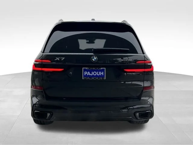 New 2026 Dravit Grey Metallic BMW xDrive40i image 6