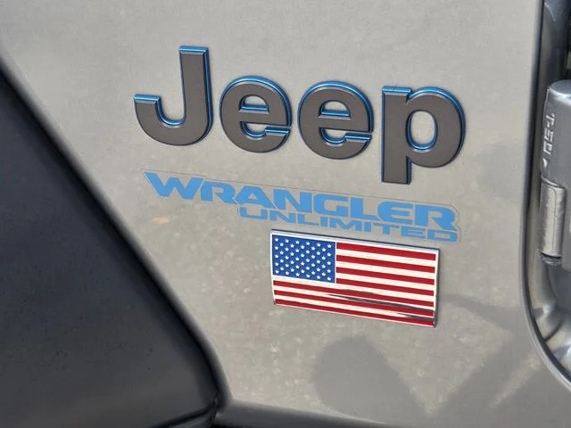 Used 2021 Silver Jeep Unlimited Rubicon 4xe image 35