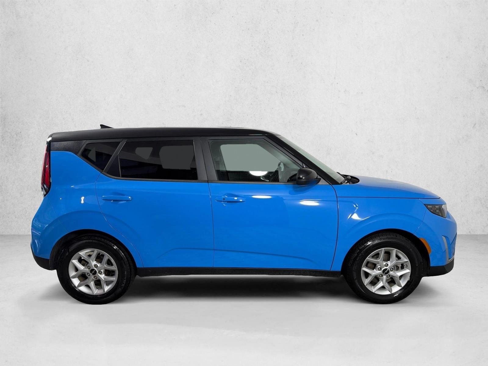 Used 2023 Surf Blue w/Black Roof Kia S image 3