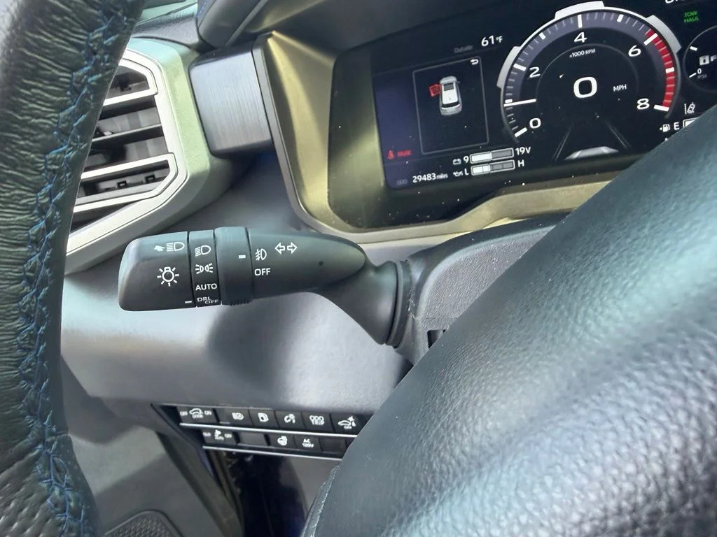 Used 2024  Toyota Platinum image 42