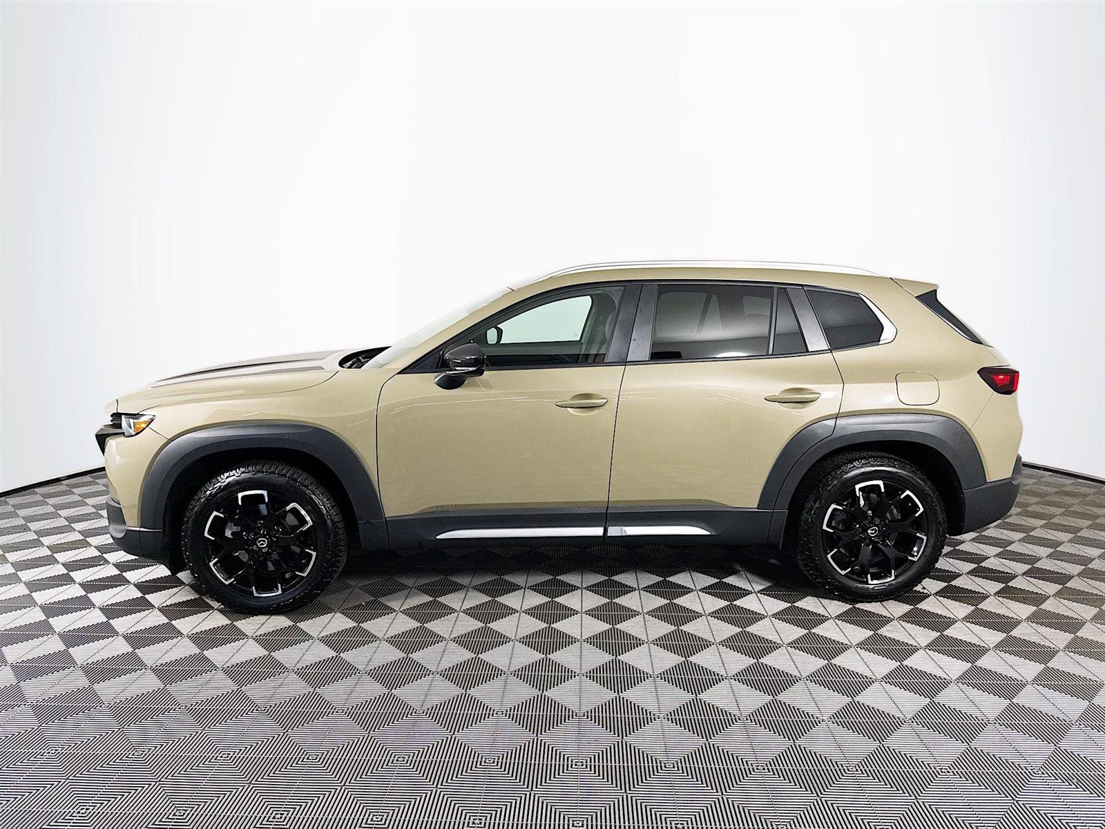 2025 Mazda CX-50 2.5 Turbo Meridian Edition photo 4