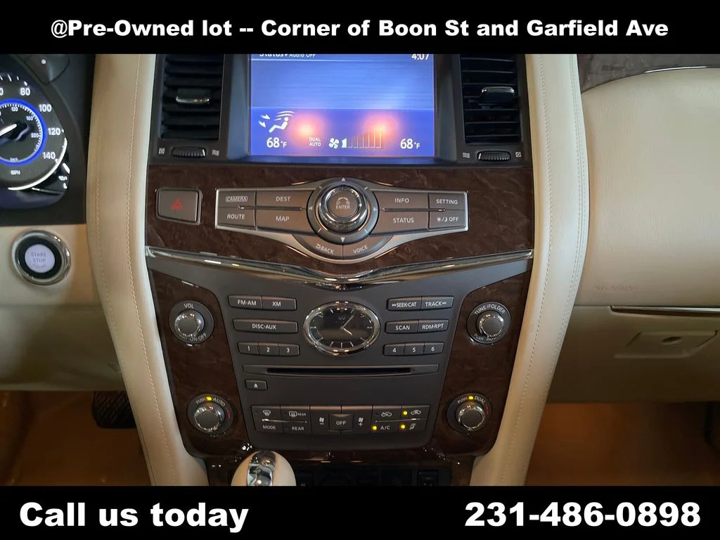 Used 2015 Gray INFINITI Base image 19