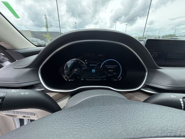 Used 2021 White Genesis 3.5T image 15
