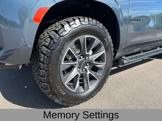 Certified Used 2021 Gray Chevrolet Z71 image 11
