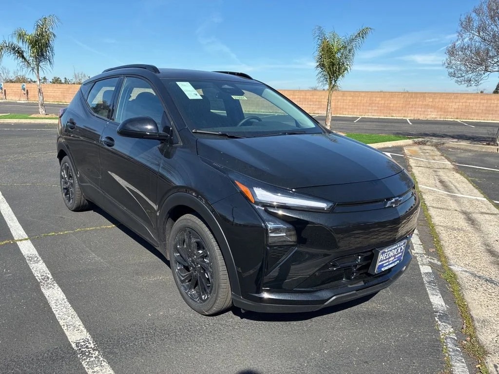 2027 Chevrolet Bolt EV RS Auto's photo