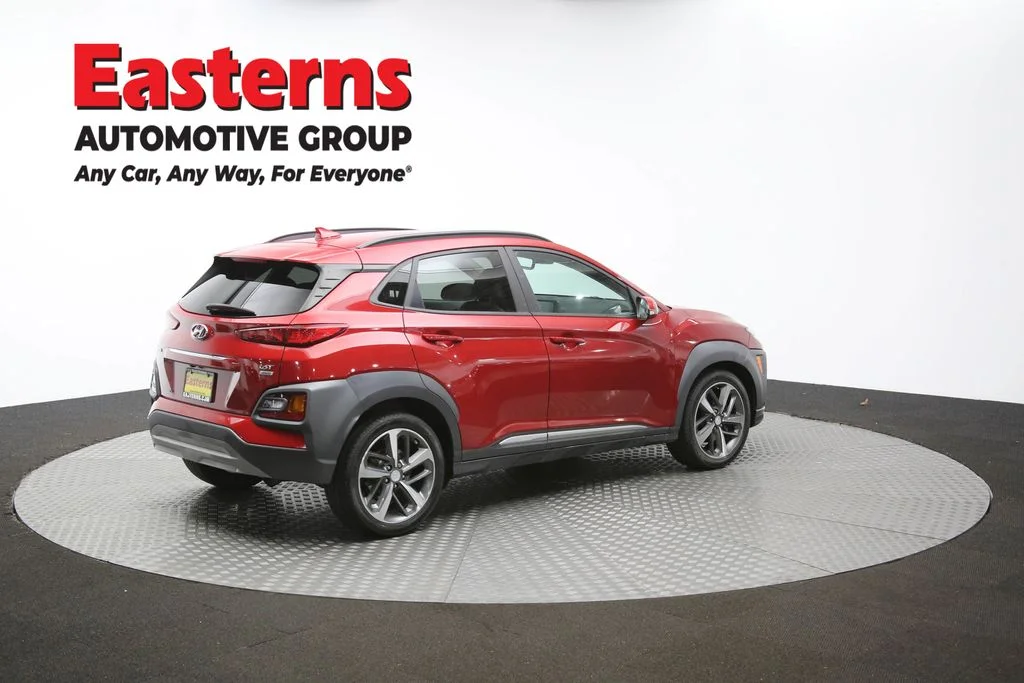 Used 2020 Red Hyundai Ultimate image 44