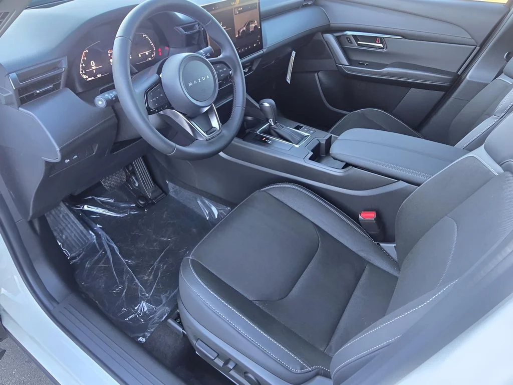 Used 2026 Rhodium White Metallic Mazda Preferred image 21