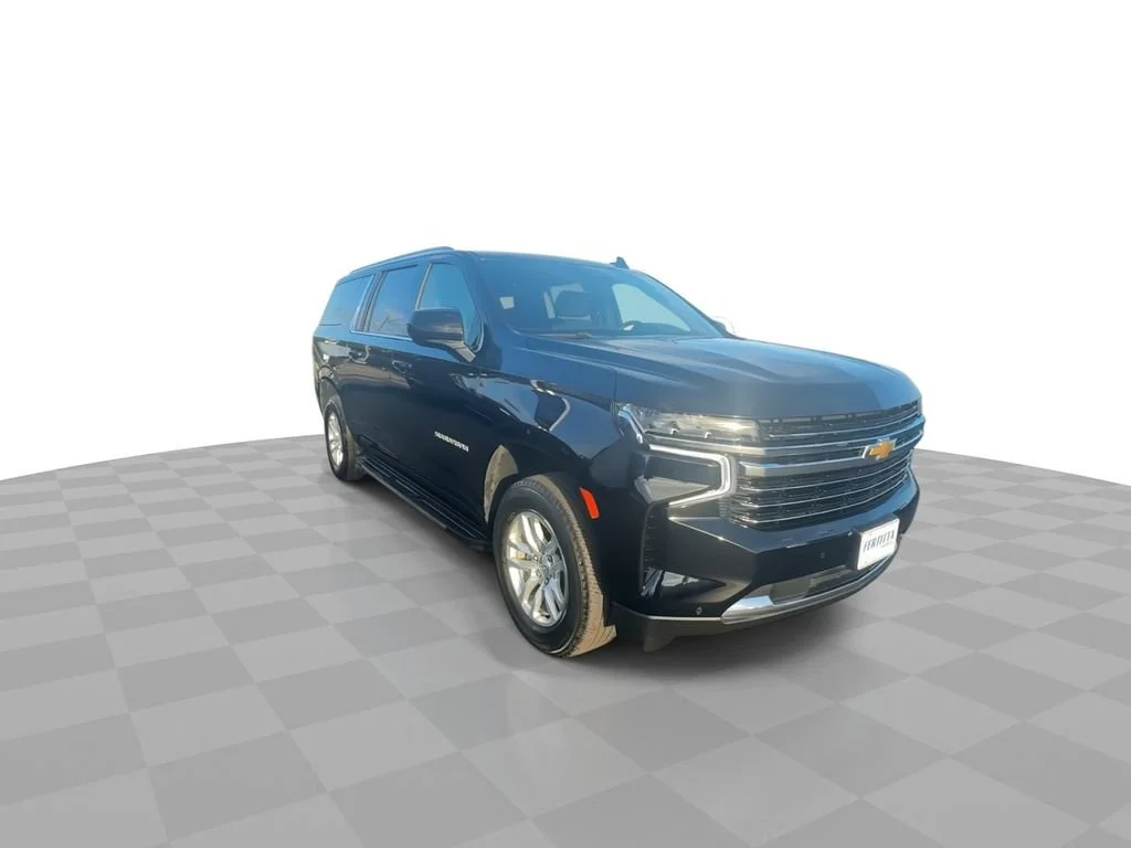 Used 2023 BLACK Chevrolet LT image 2