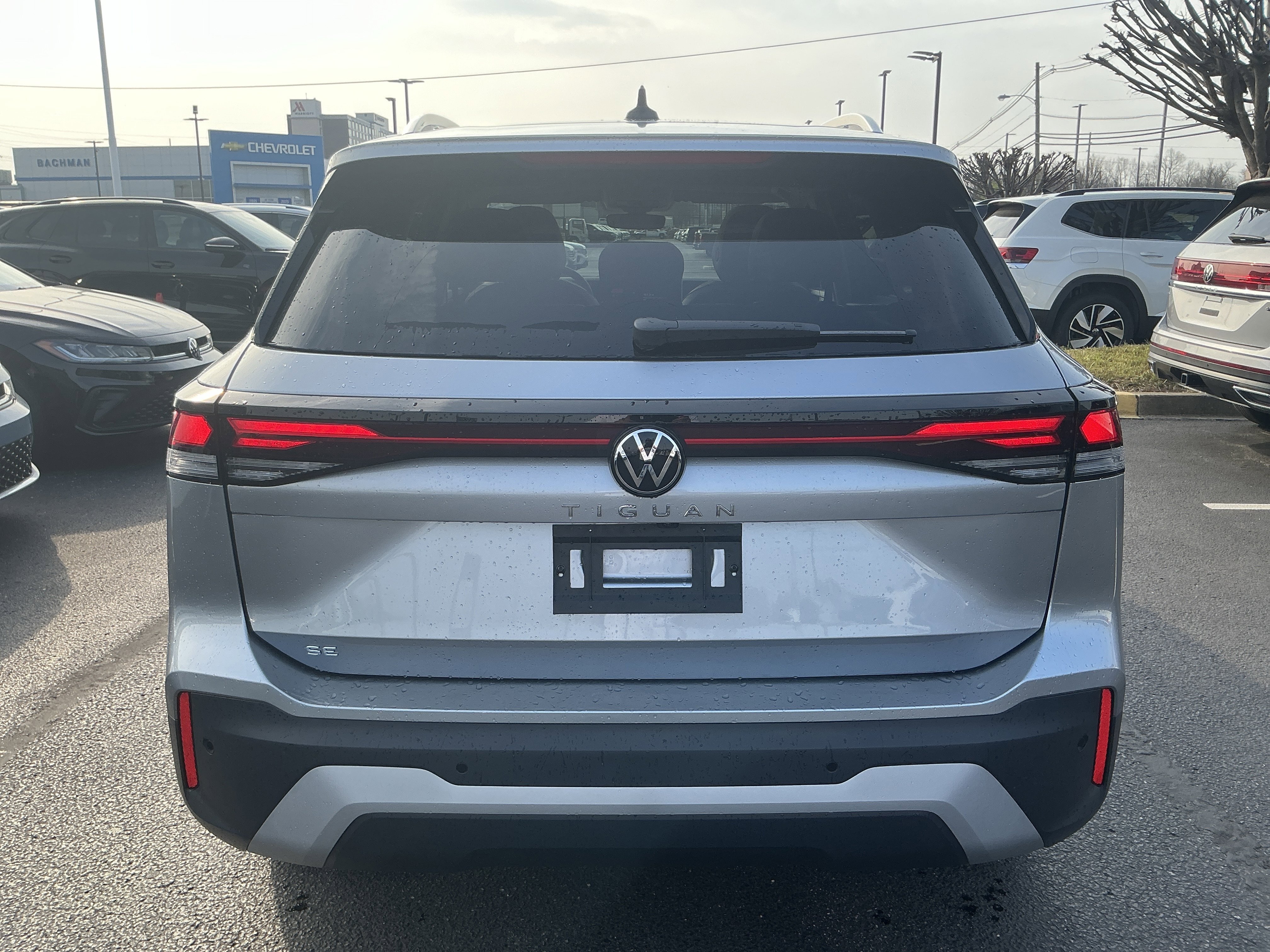 New 2026 Pyrite Silver Metallic Volkswagen SE image 6