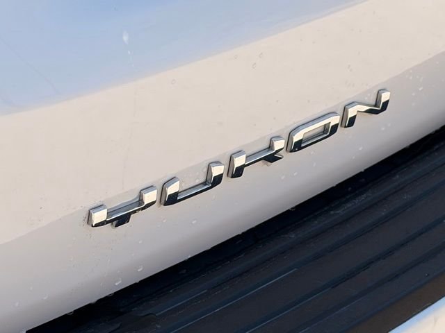 Used 2024 White GMC AT4 image 8
