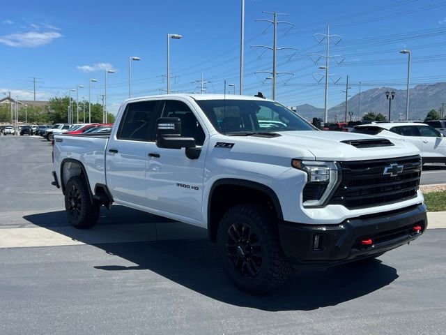 2026 Chevrolet Silverado 3500 HD LT - Photo 11