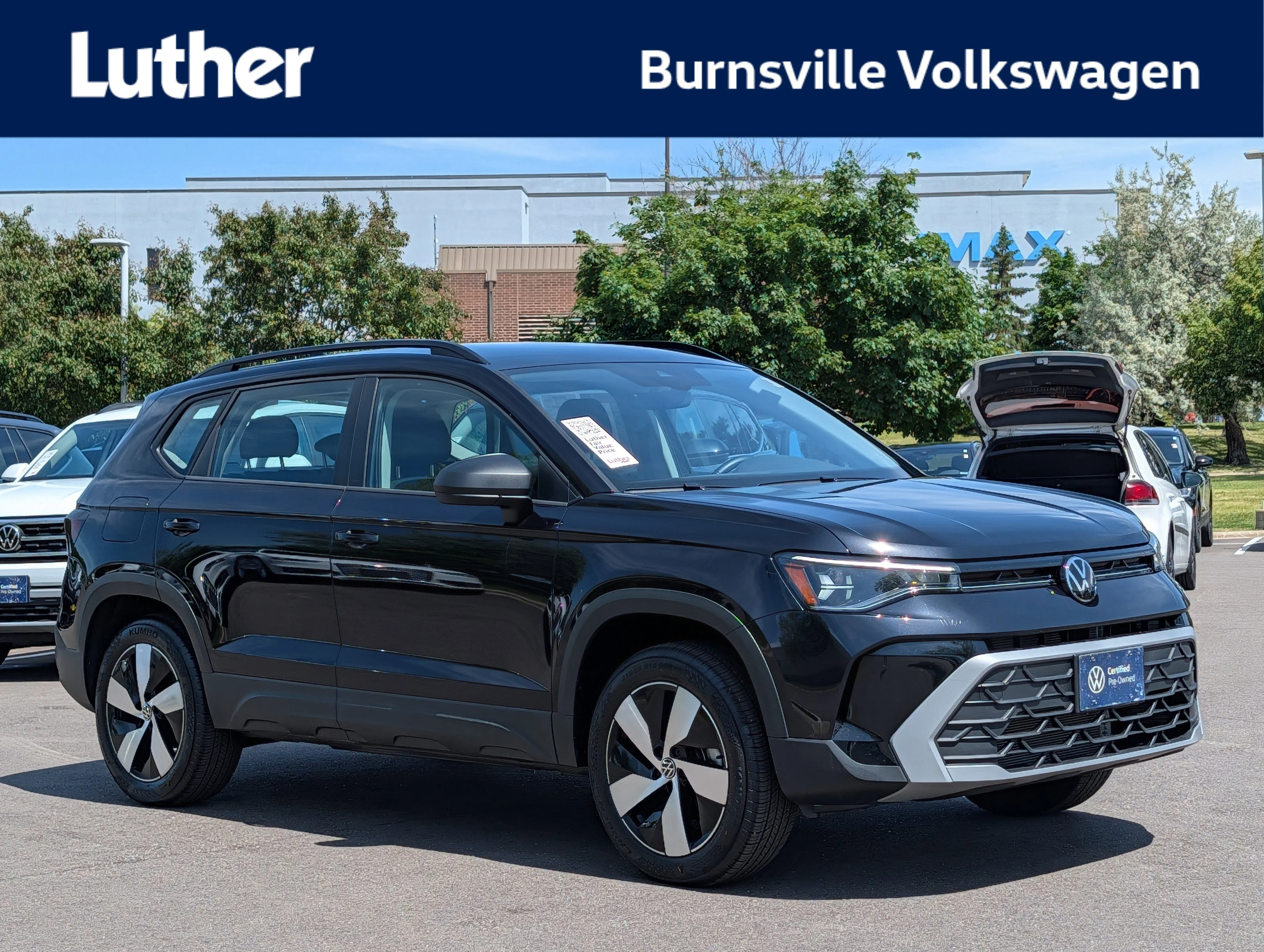 2025 Volkswagen Taos 1.5T S 4Motion's photo