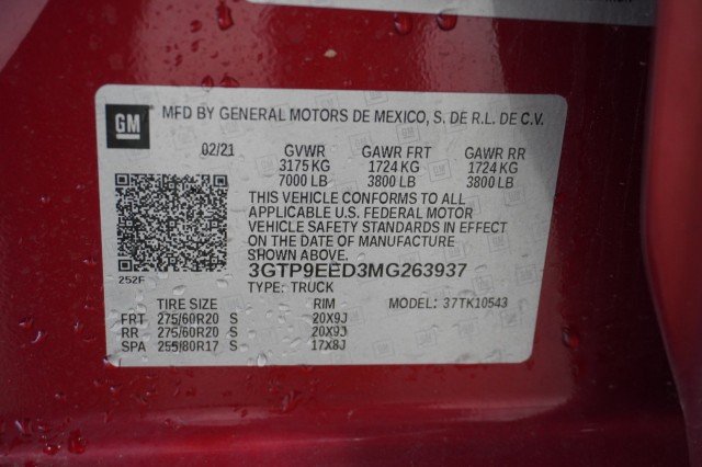 Used 2021 CAYENNE RED TINTCOAT GMC AT4 image 41
