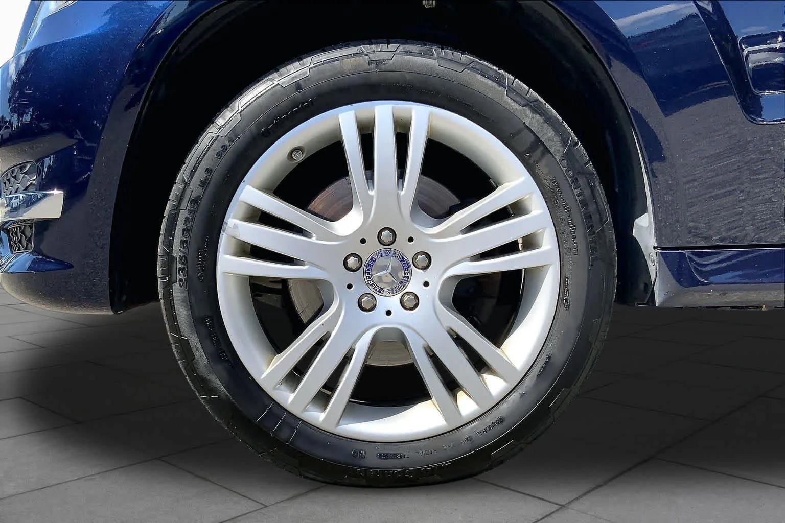 Used 2015 Lunar Blue Metallic Mercedes-Benz GLK 350 image 11
