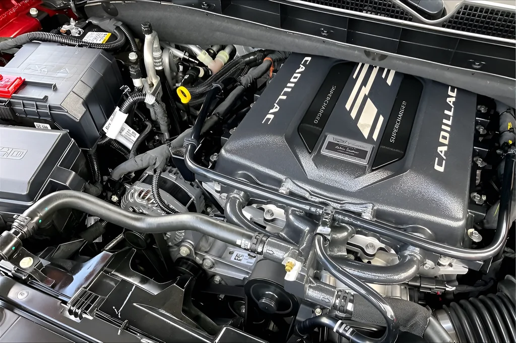 Used 2026 Red Cadillac V-Series image 28