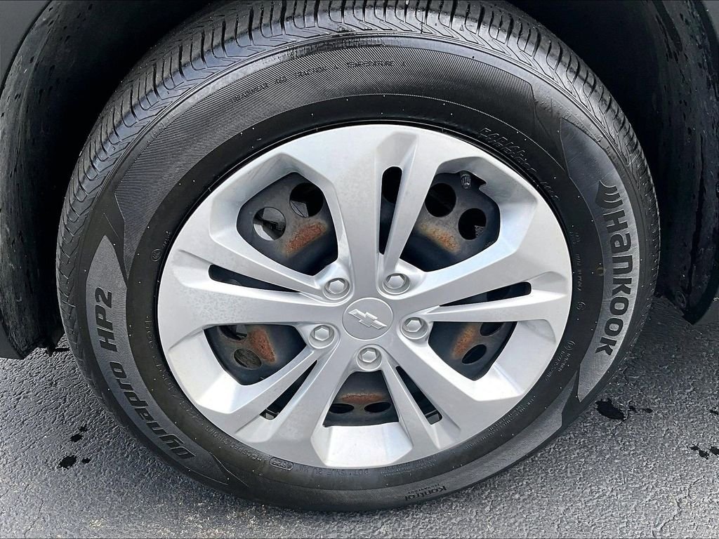 Used 2024 Black Chevrolet LS image 7