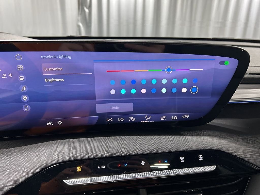 2026 Buick Enclave Preferred - Photo 28