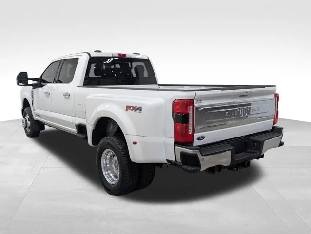 New 2026 Star White Metallic Tri-Coat Ford F-350® King Ranch® image 72