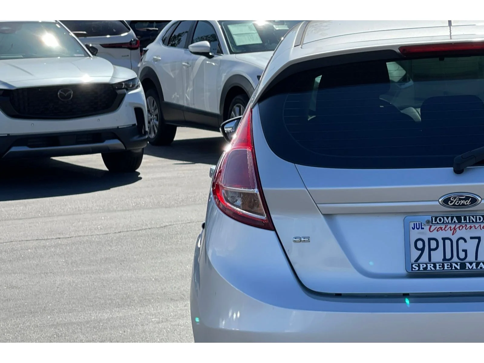 Used 2014 Ingot Silver Metallic Ford SE image 15