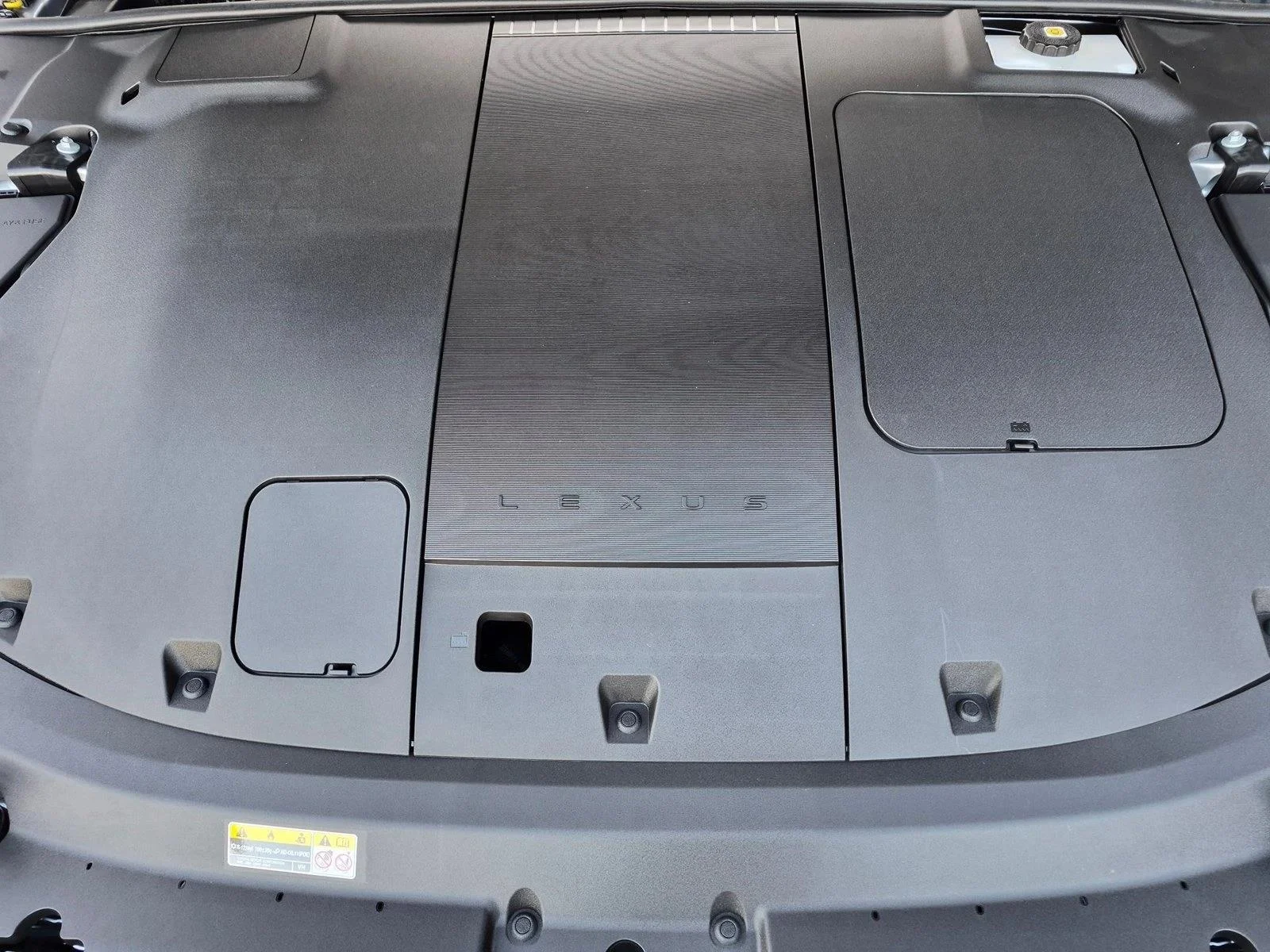 New 2026 Iridium Lexus ES 350e PREMIUM image 16