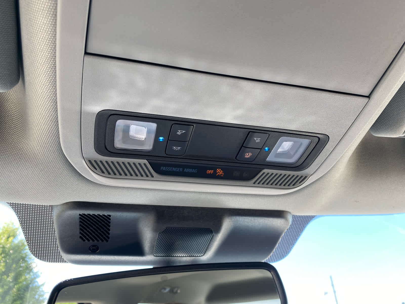 Used 2023  Ford XL image 20