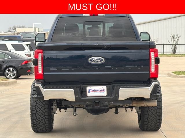 Used 2024 Blue Ford Lariat image 8