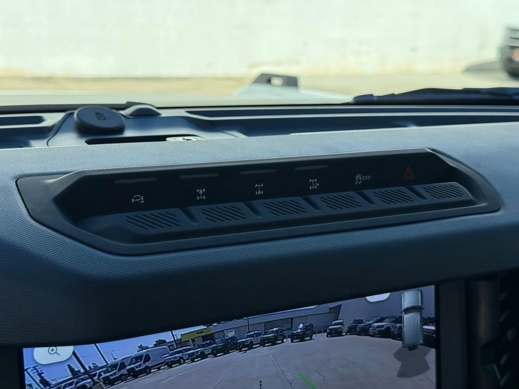 New 2026 Avalanche Gray Ford Badlands® image 10