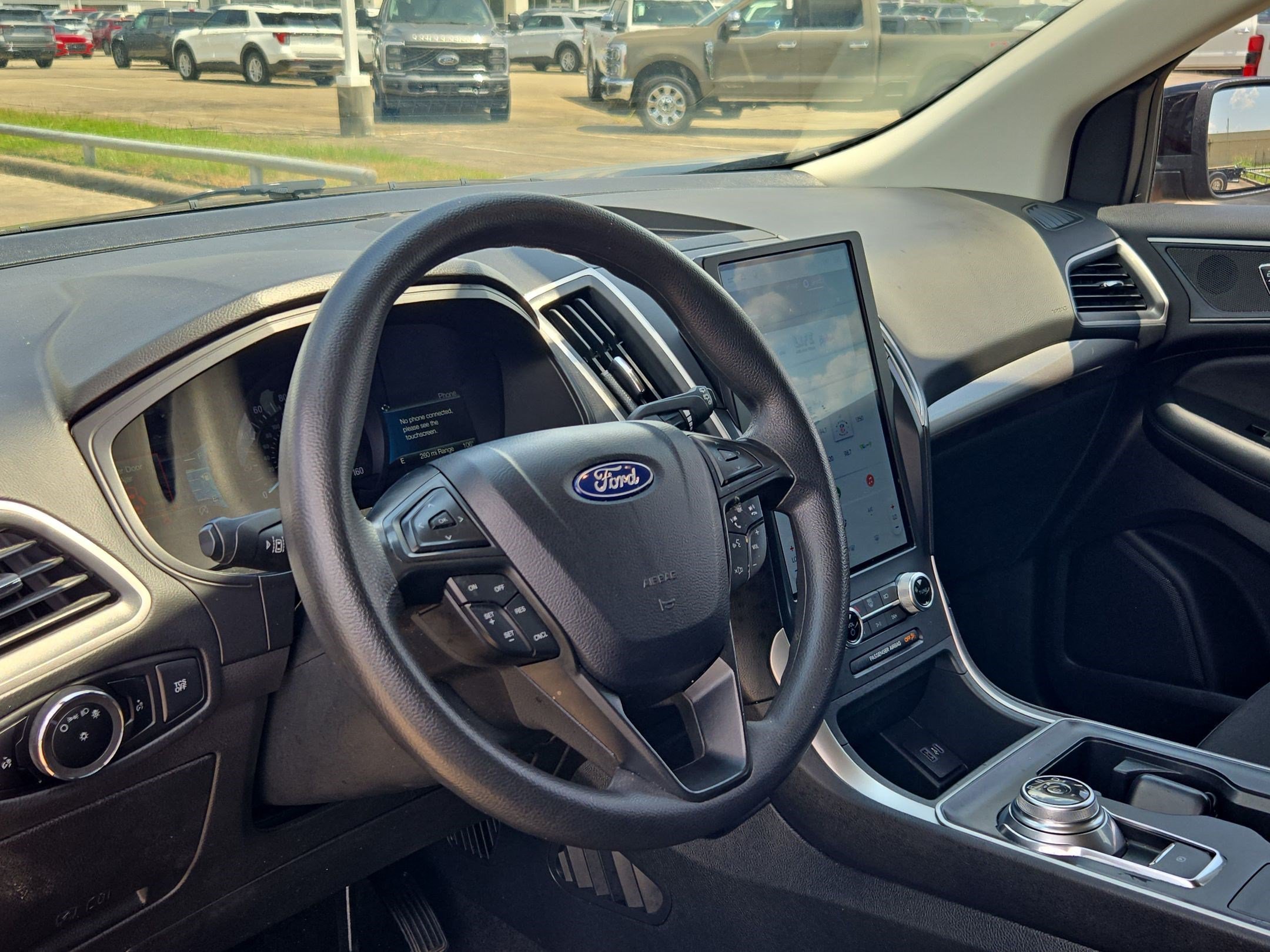 Used 2024 Blue Ford SE image 13
