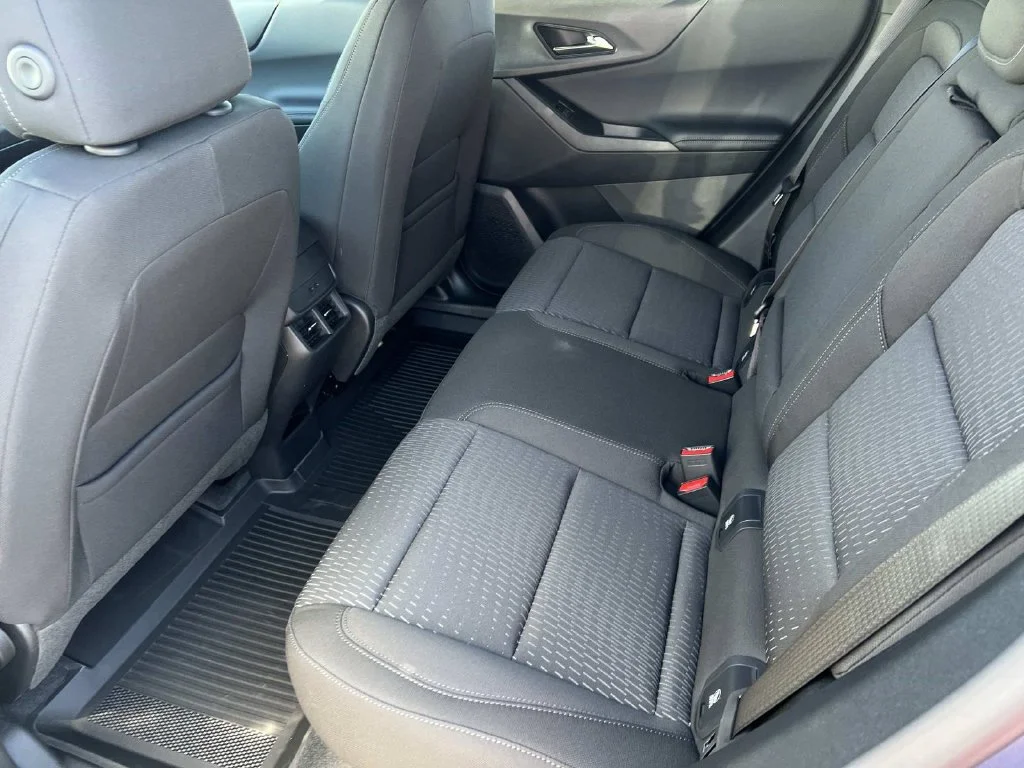 2027 Chevrolet Equinox LT - Photo 9