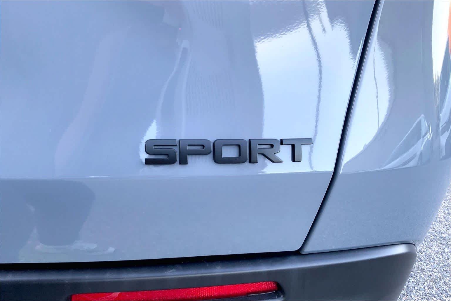 Certified Used 2024 Urban Gray Pearl Honda 5DR AWD SPORT image 10
