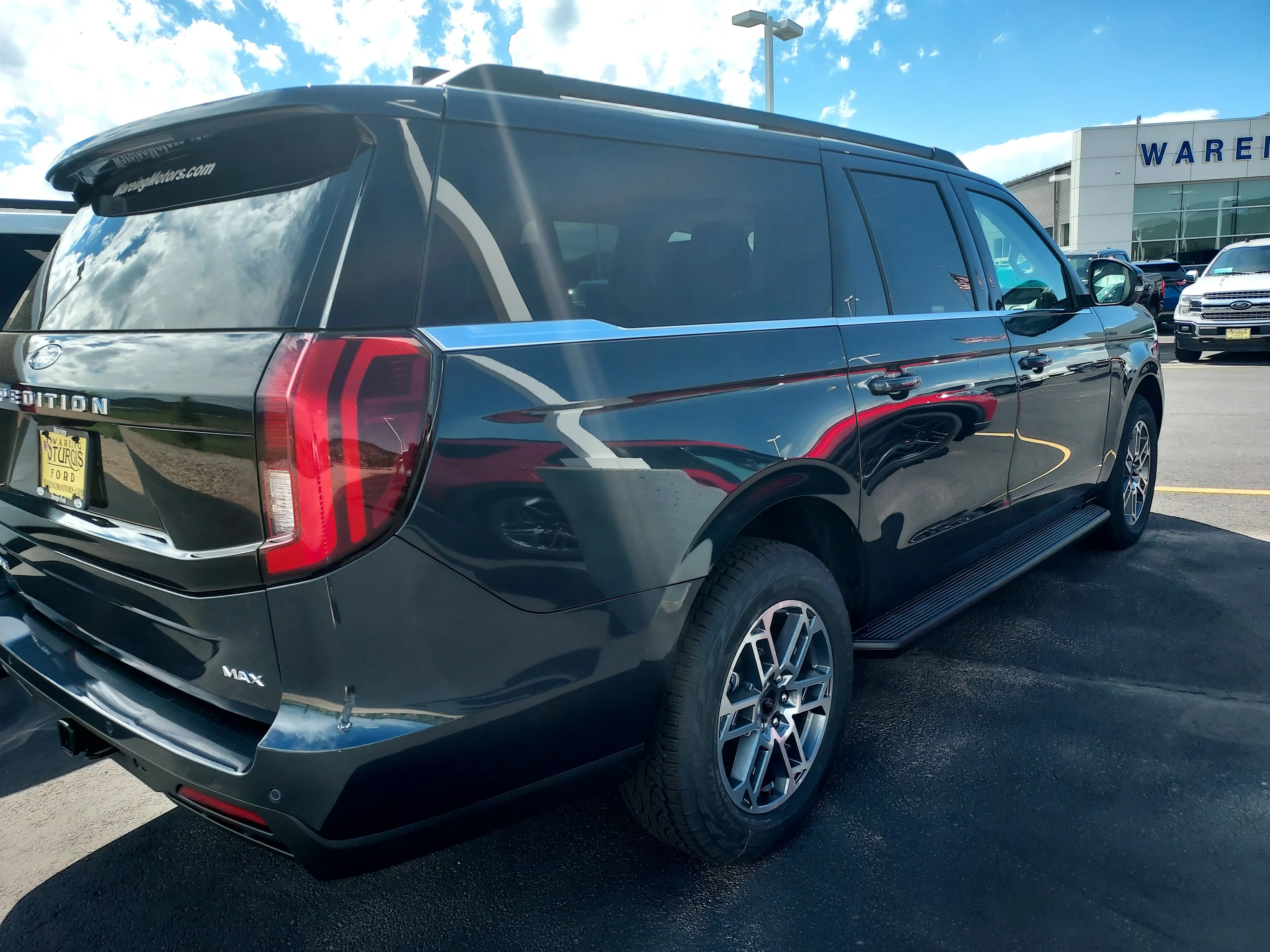 New 2026 Stone Blue Metallic Ford Active image 9
