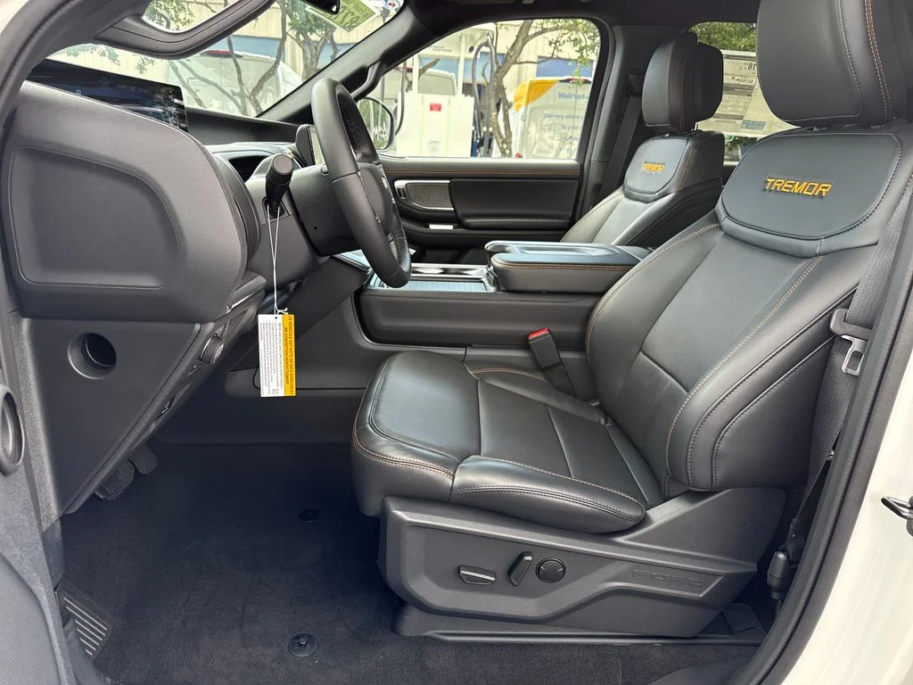 New 2026 White Ford Tremor image 21