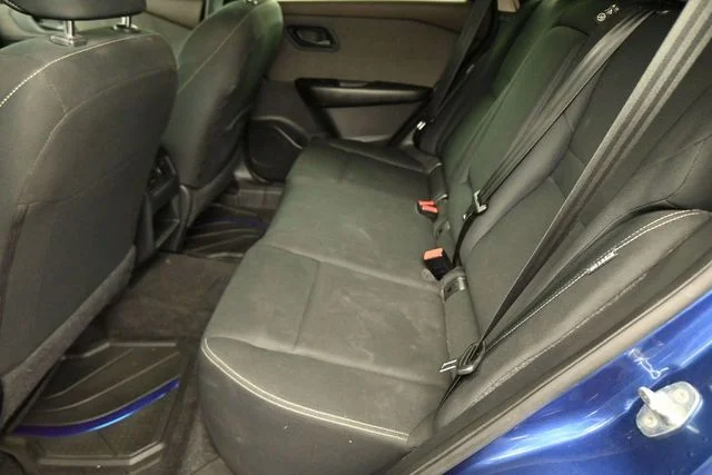Used 2023 Blue Nissan S image 26