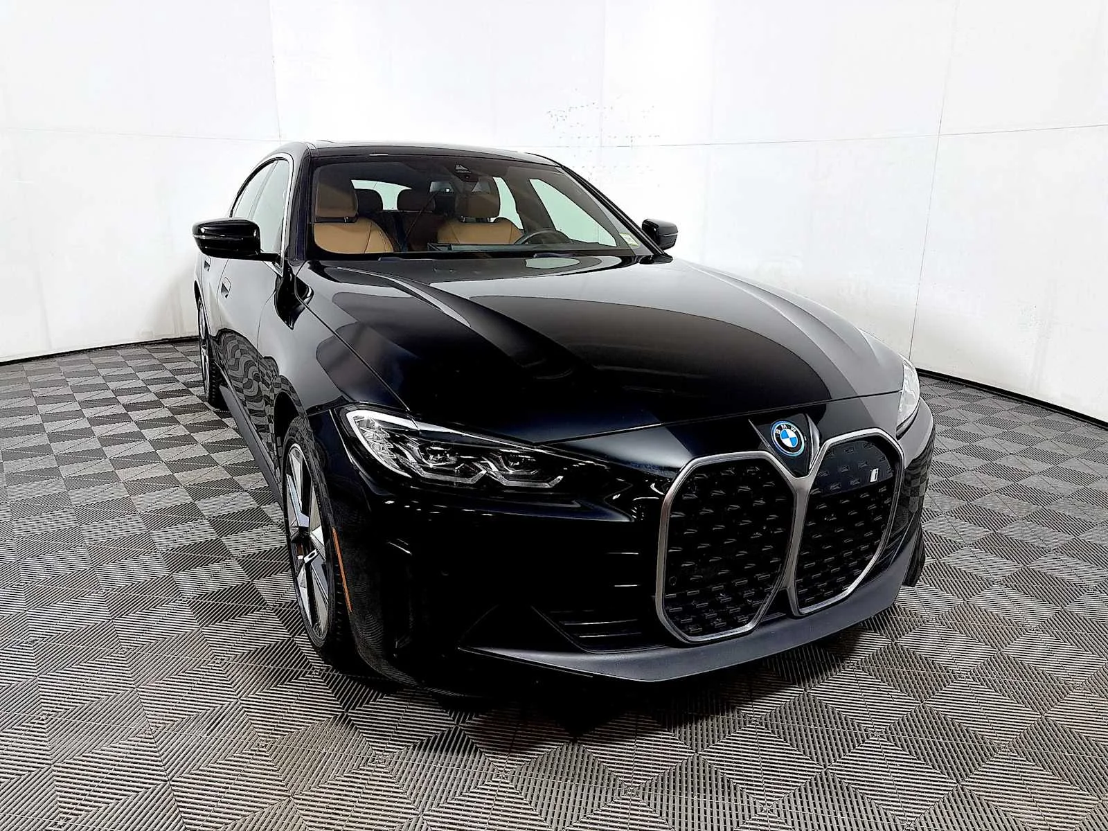 2024 BMW i4 35 - Photo 2