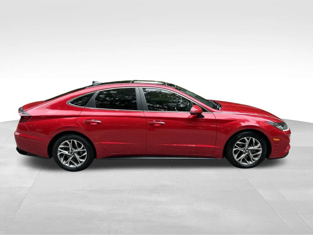 Used 2020 Red Hyundai SEL image 7