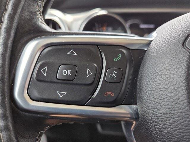 Used 2021 Bright White Clearcoat Jeep Unlimited Sahara image 15
