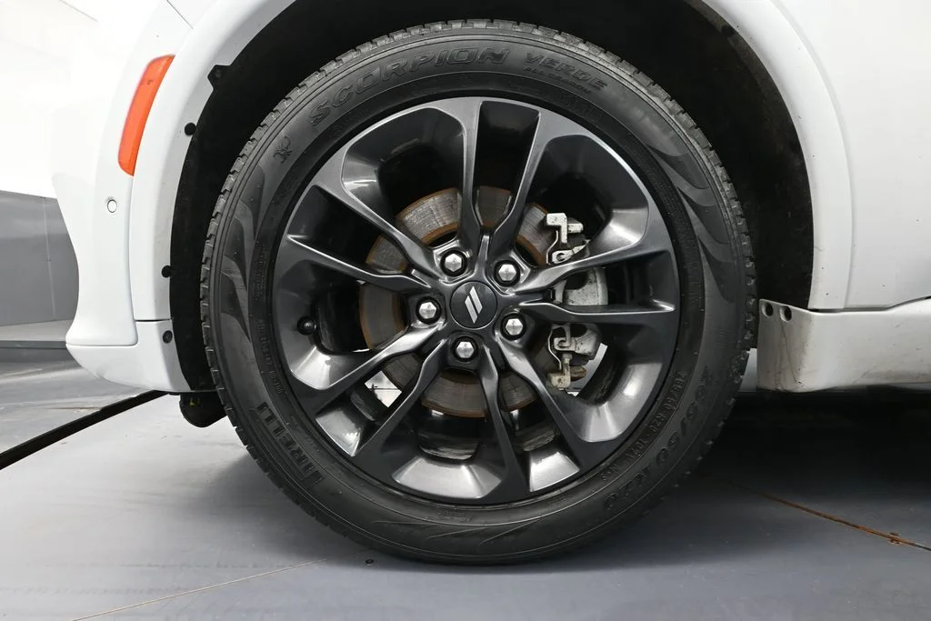 Certified Used 2024 White/off-white Dodge R/T Premium image 20