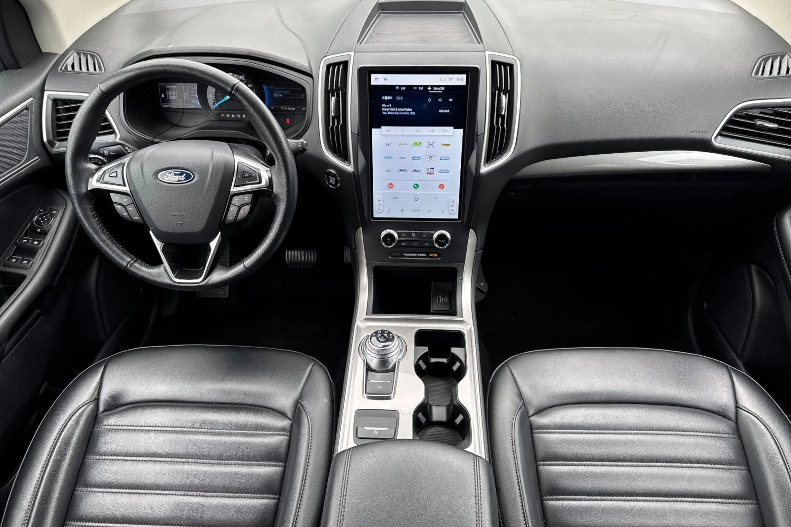 Used 2024 Iconic Silver Ford SEL image 14