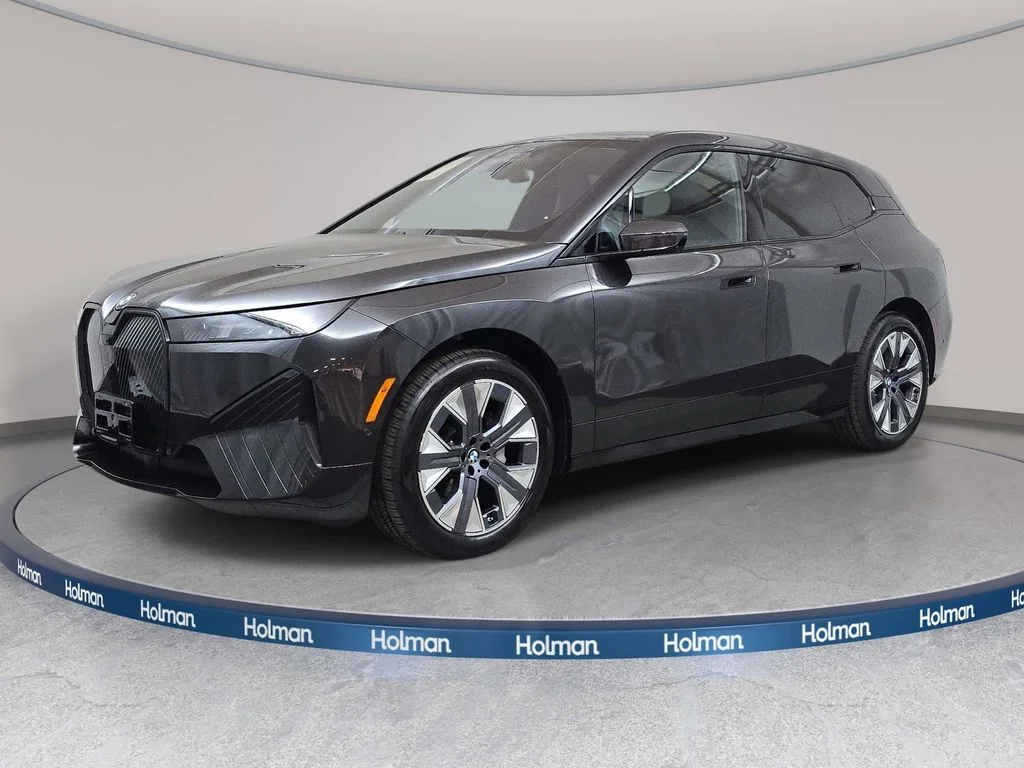 Used 2026 Dark Graphite Metallic BMW xDrive45 image 1