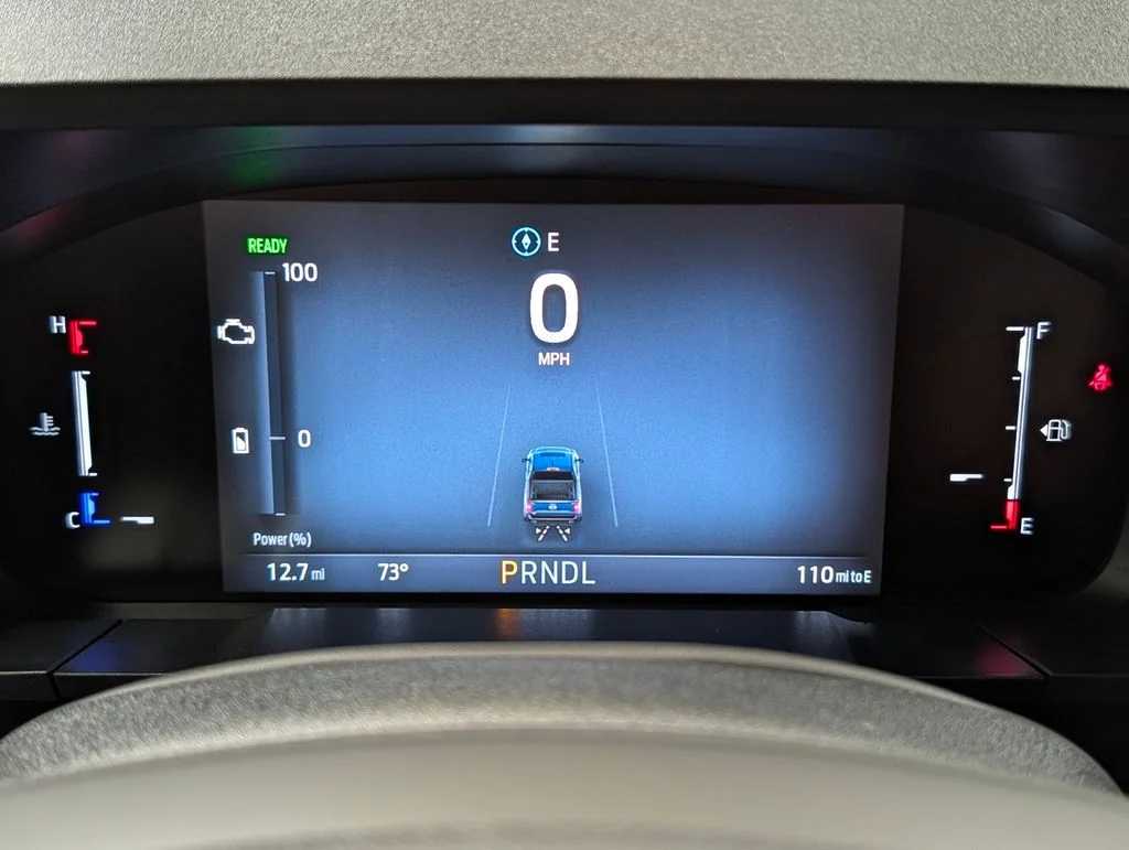 New 2026 Shadow Black Ford XLT image 4