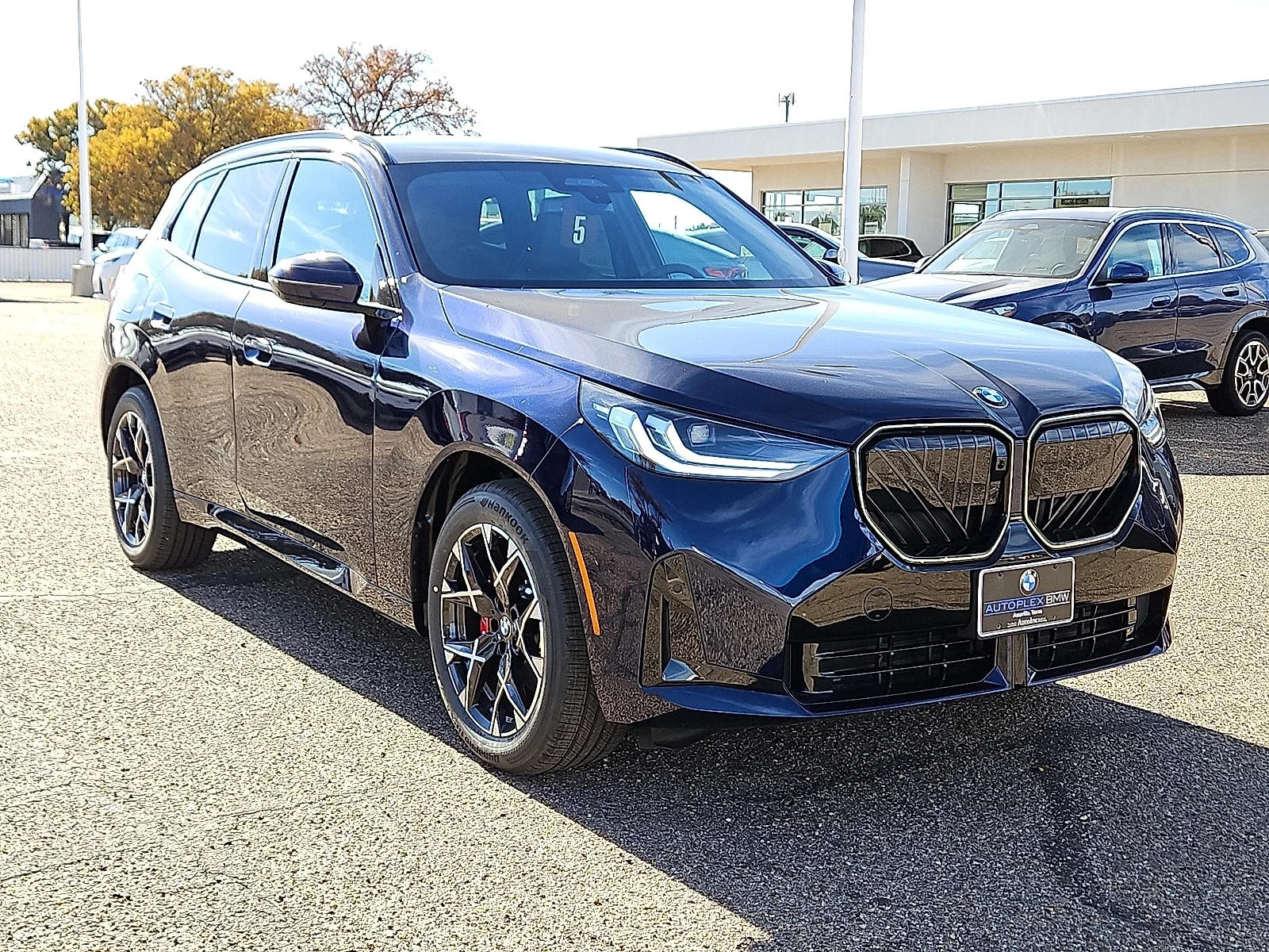 New 2026 Tanzanite Blue BMW 30 xDrive All-Wheel Drive Sports Activity Vehicle image 4