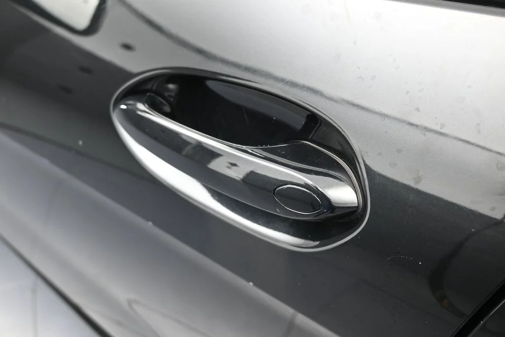 Used 2022 Black Sapphire Metallic BMW M235i xDrive image 33